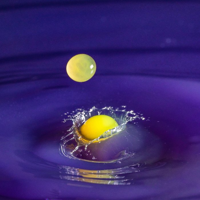 Fotografía de gota de agua por Ruby Jutlay