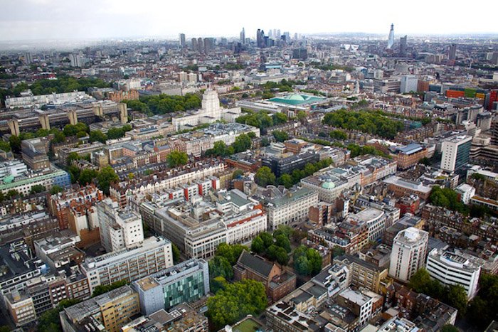 Vista aérea de un paisaje urbano - reglas de composición fotográfica