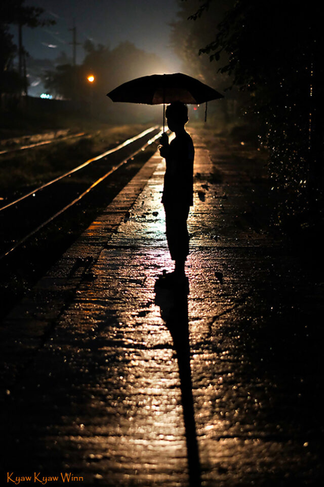 13. Kyaw-Kyaw-Winn_Train-Rain-Station_Yangon-Myanmar