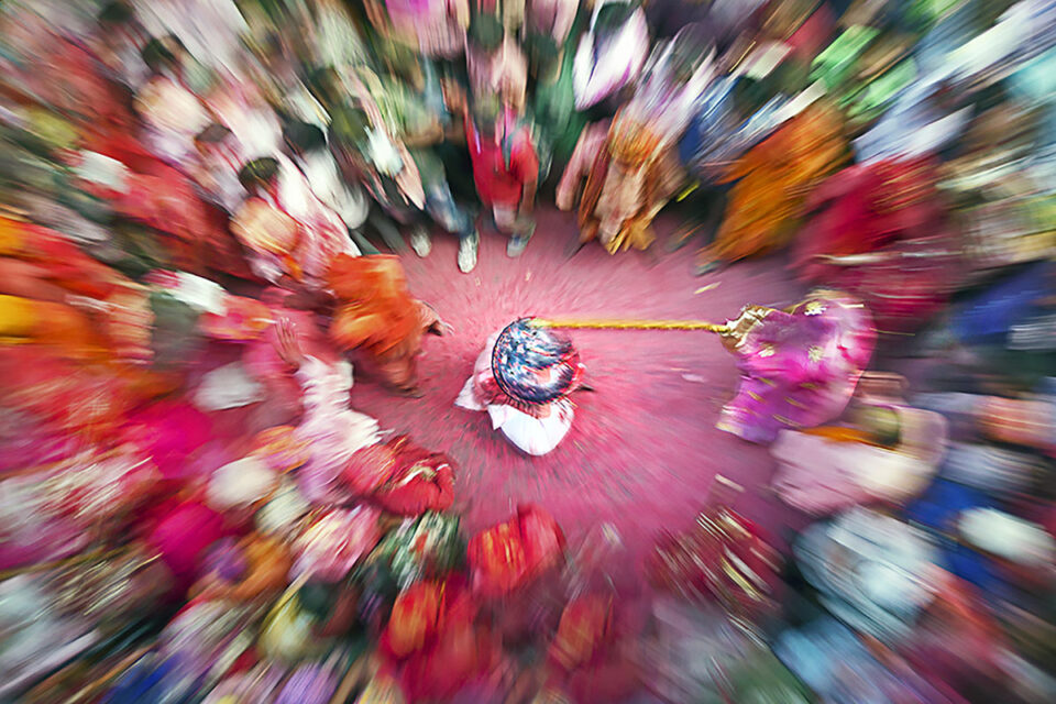 2.-Barsana-Latmar-Holi_Chatterjee