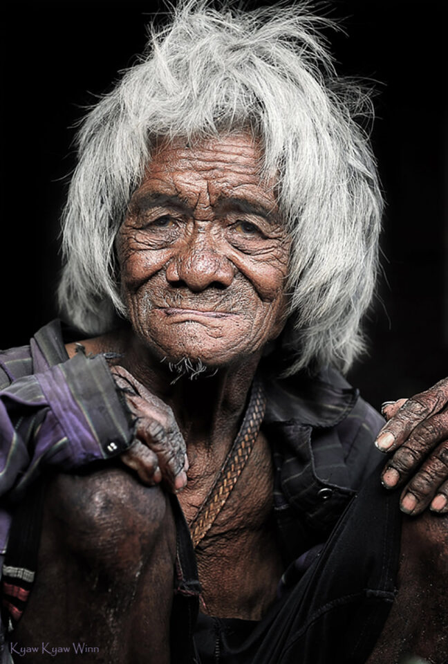 5. Kyaw-Kyaw-Winn_Old-Chin-Warrior_Mindat, Birmania