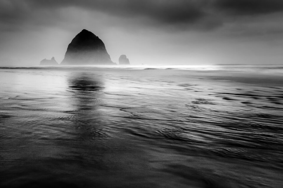 Cannon Beach Blanco y Negro