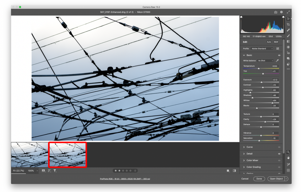 Haga clic en la segunda imagen para seleccionar la versión de Adobe Super Resolution