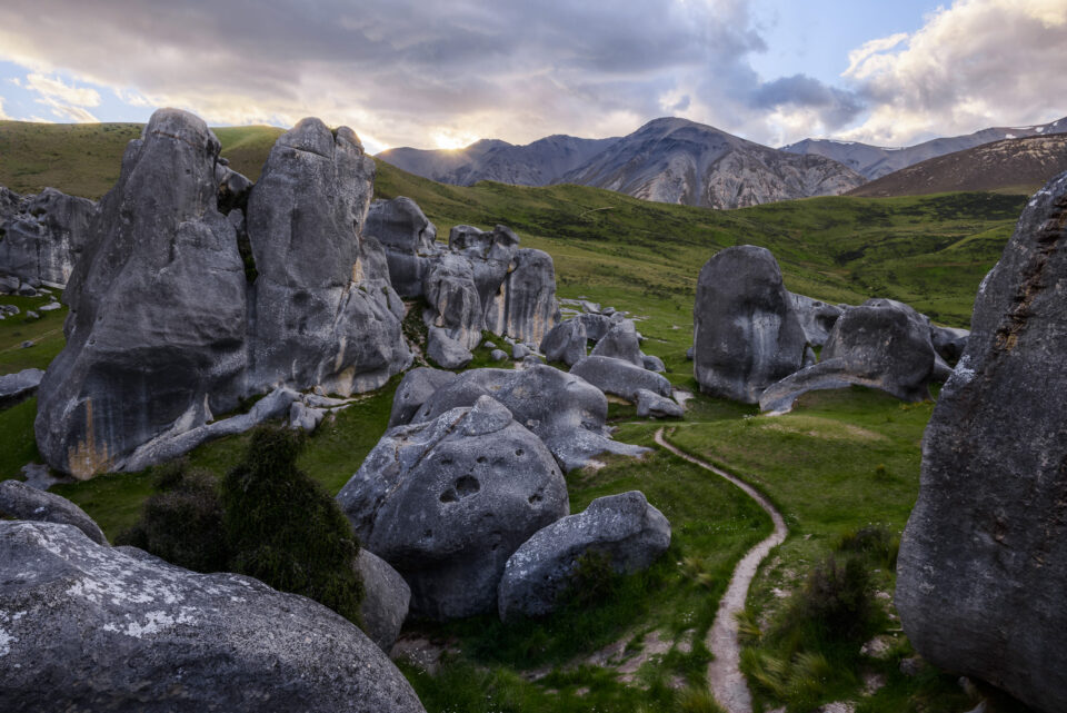 Foto de Sendero que se adentra en la distancia