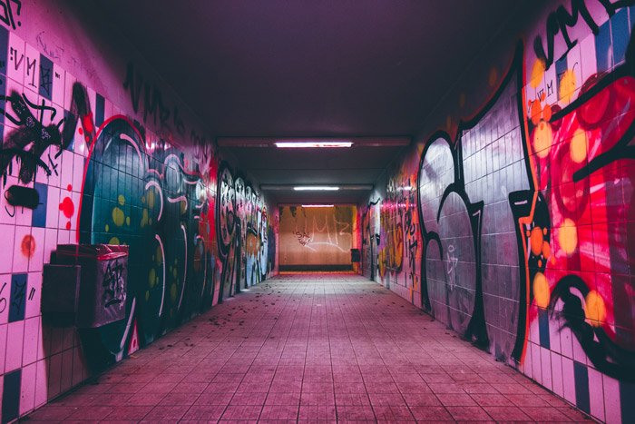Foto de un paso subterráneo fotografía urbana
