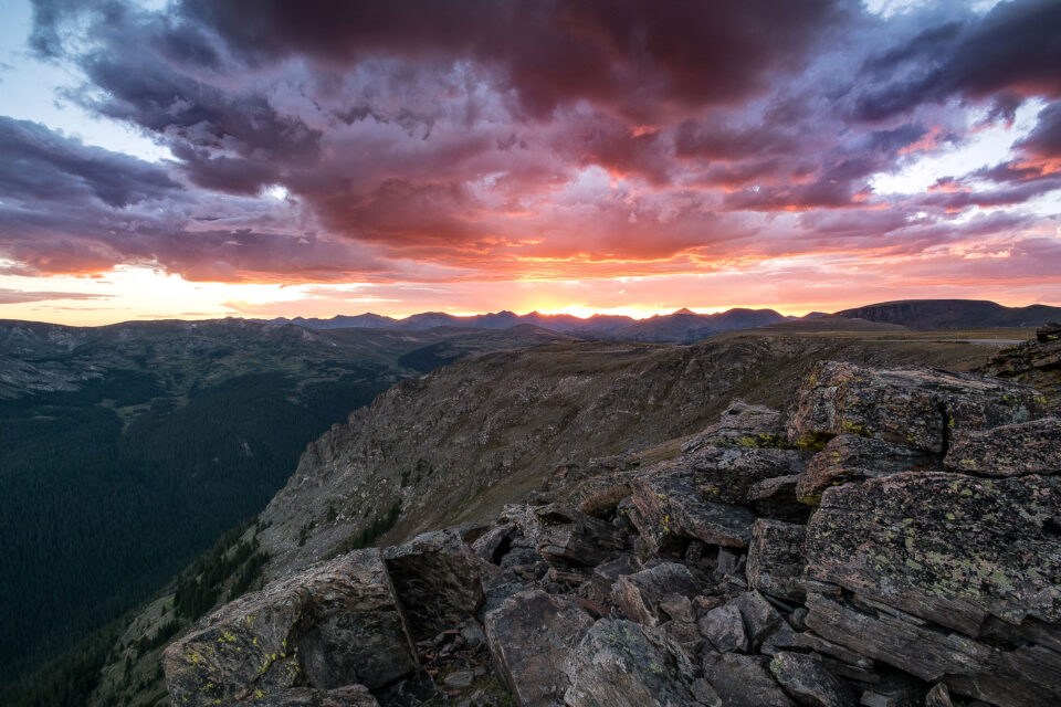 Atardecer en el Parque Nacional de las Montañas Rocosas