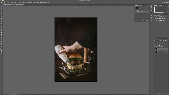 Una captura de pantalla de la edición de fotos de hamburguesas en lightroom